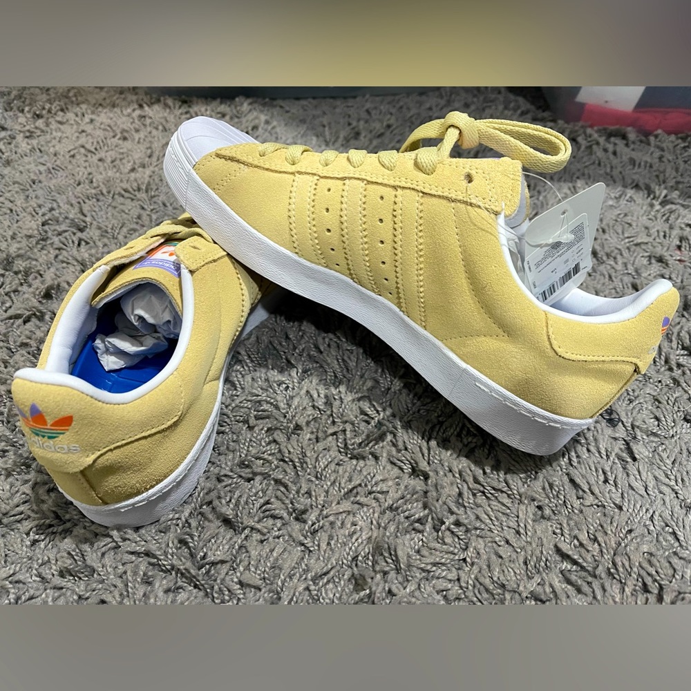 NWT FULL BOX ADIDAS SKATEBOARDING SUPERSTAR VULC ADV SIZE 7 MENS/ WOMENS 8